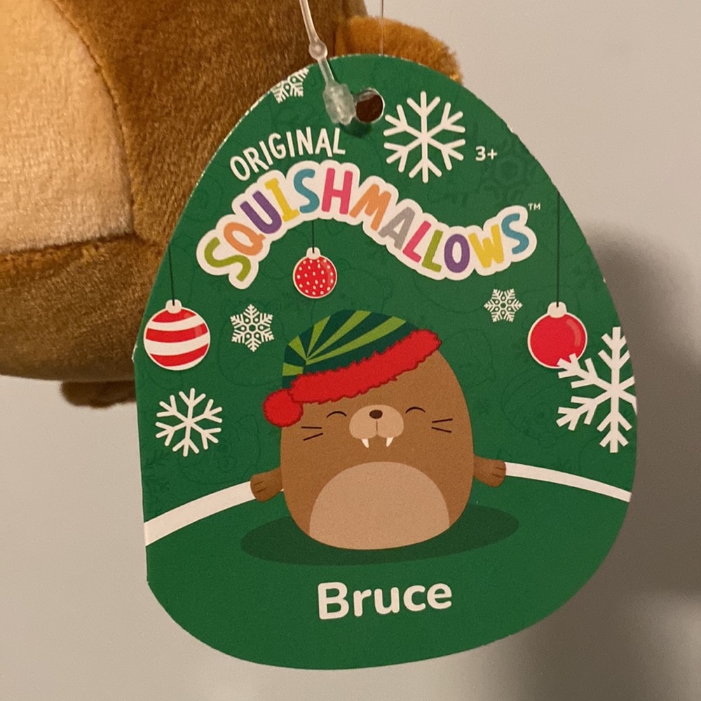 Bruce 4” Christmas Squishmallows 2023 - Picture 3 of 5